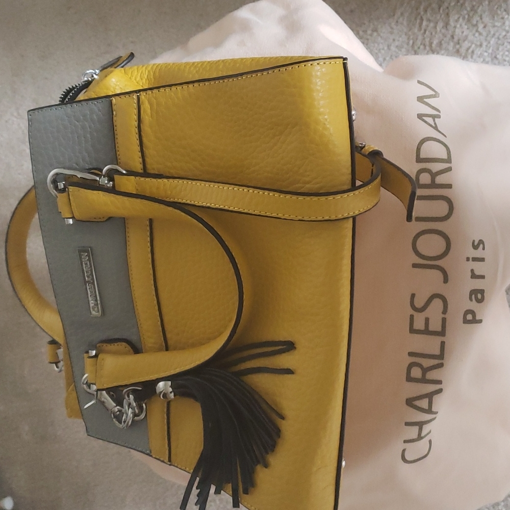 Handbag - Picture 2 of 6